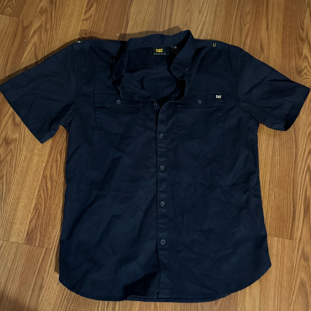CAT Womens Workwear Navy Short Sleeve Button Up Shirt Size M Casual Comfort Work